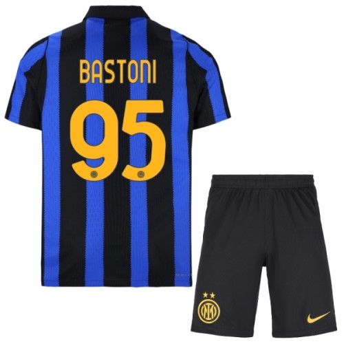 Dječji Dresovi Inter Milan Bastoni 95 Domaći 2026-27 - Kratki Rukavima Dječji Dresovi Inter Milan Bastoni 95 Domaći 2026-27 - Kratki Rukavima