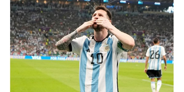 Povratak pobjede Plavo-bijelih, Argentina 2-0 Meksiko