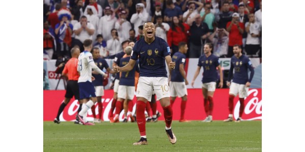 Francuska 2-0 Maroko, za borbu za trofej Svjetskog kupa protiv Agentine